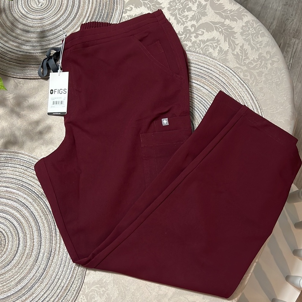 FIGS Scrub Pants